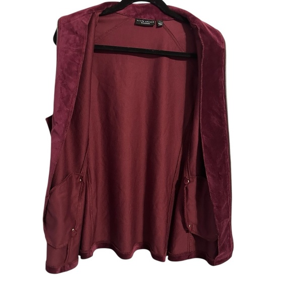 Susan Graver Weekend Ribbed Velour Zip Front Knit Vest Size Small Wine Color L - Picture 7 of 11